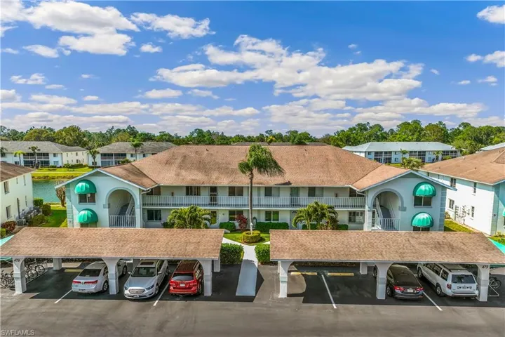 473  Gabriel  CIR, Naples, FL 34104