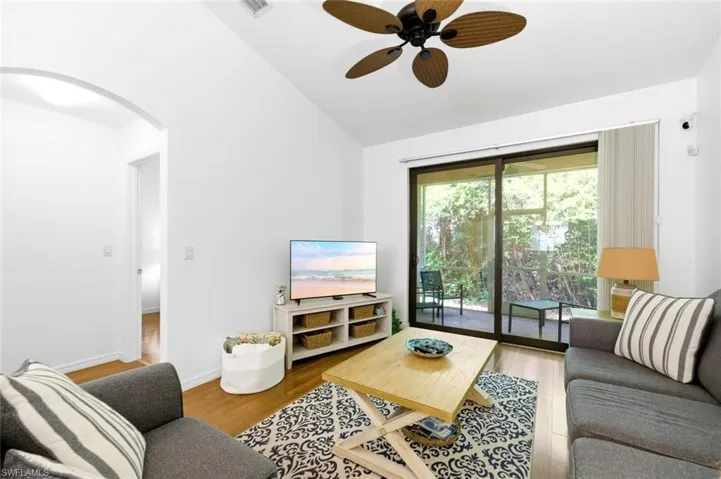 7780 Woodbrook Cir 2703, Naples, Florida 34104