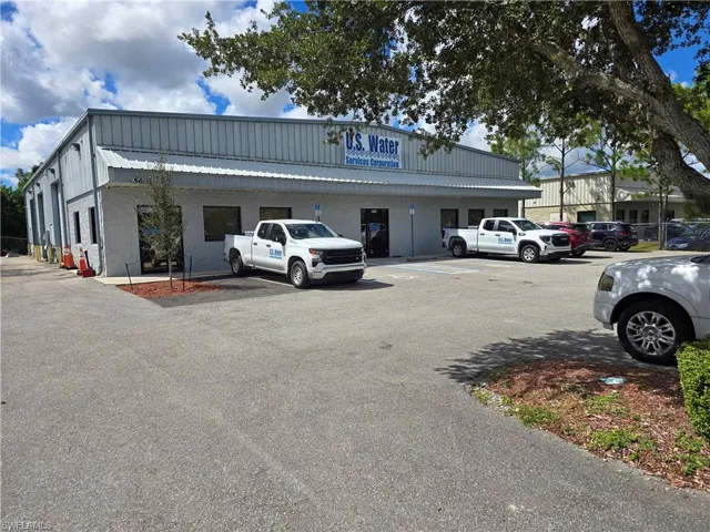 5605 2nd St W, Lehigh Acres, Florida 33971
