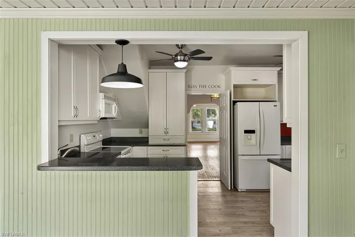 Breakfast Bar