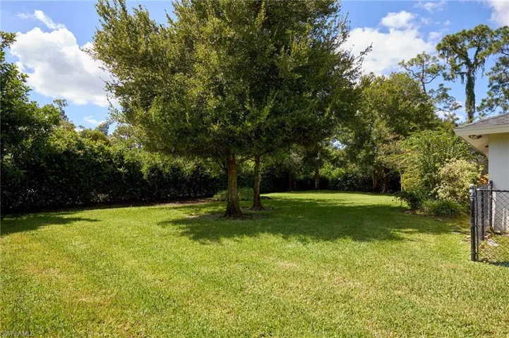 13863  Pine Villa  LN, Fort Myers, FL 33912