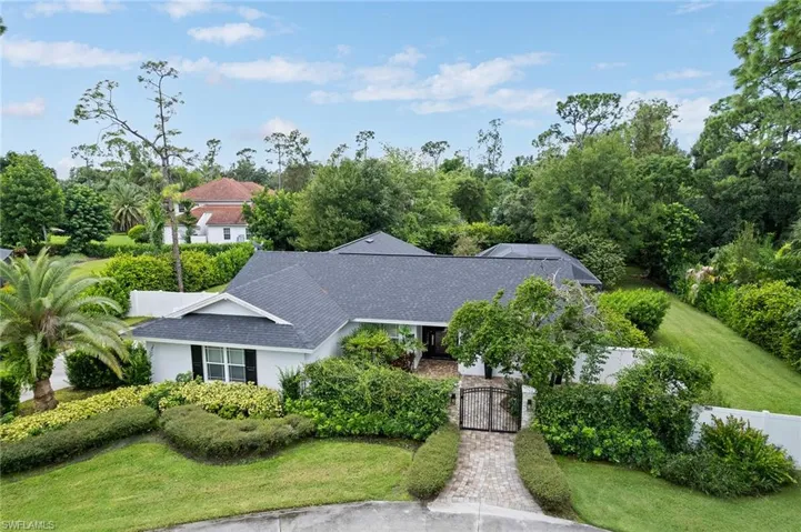 13863  Pine Villa  LN, Fort Myers, FL 33912