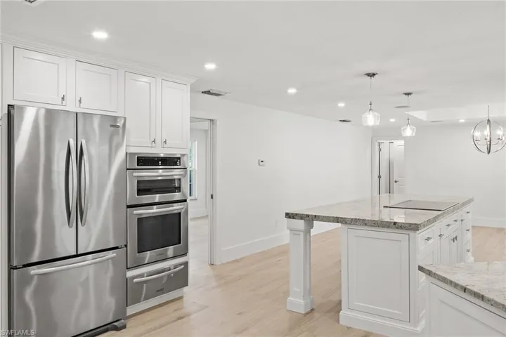13863  Pine Villa  LN, Fort Myers, FL 33912
