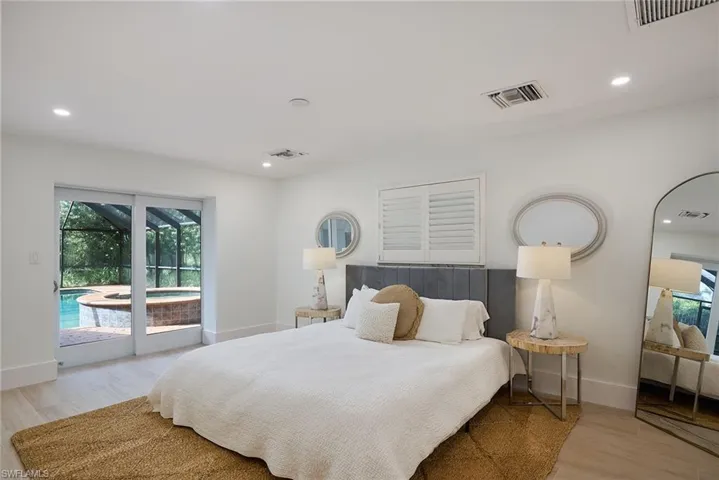 13863  Pine Villa  LN, Fort Myers, FL 33912
