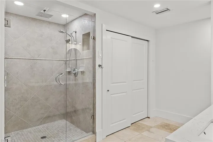 13863  Pine Villa  LN, Fort Myers, FL 33912