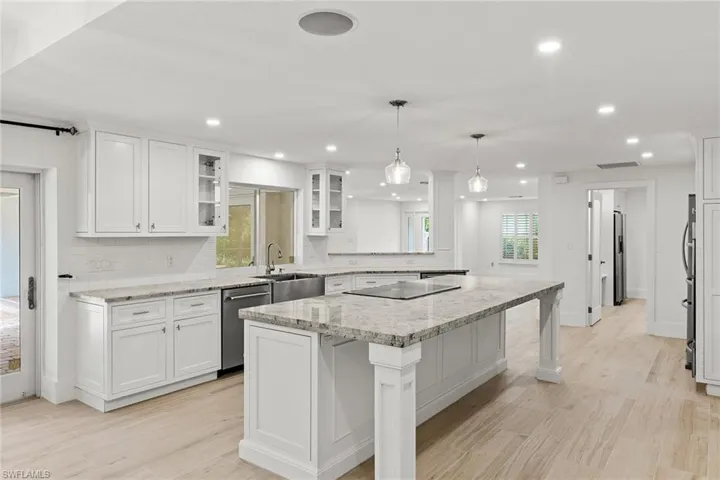 13863  Pine Villa  LN, Fort Myers, FL 33912
