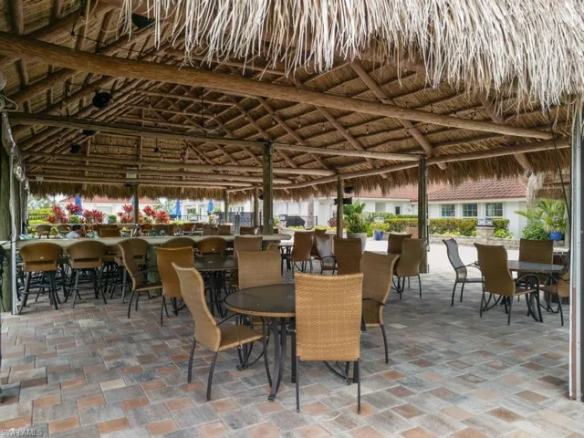 Community Tiki Bar