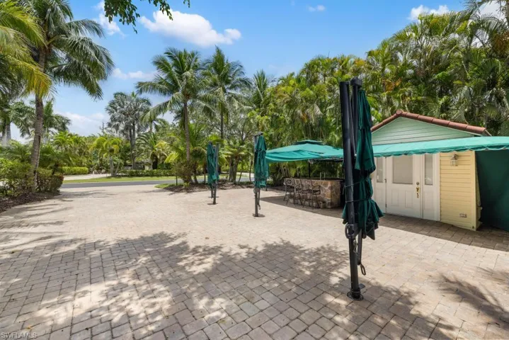 Coach pad, cabana, patio