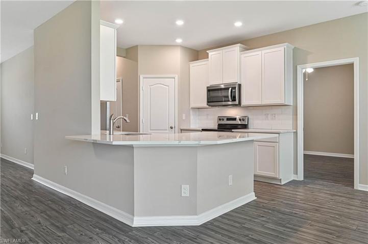 3630 SW 5th  PL, Cape Coral, FL 33914