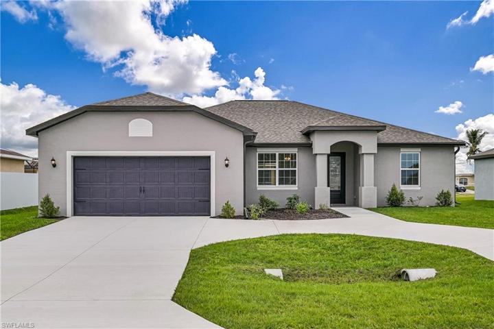 3630 SW 5th  PL, Cape Coral, FL 33914