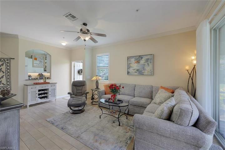 14110  Winchester  CT, Naples, FL 34114
