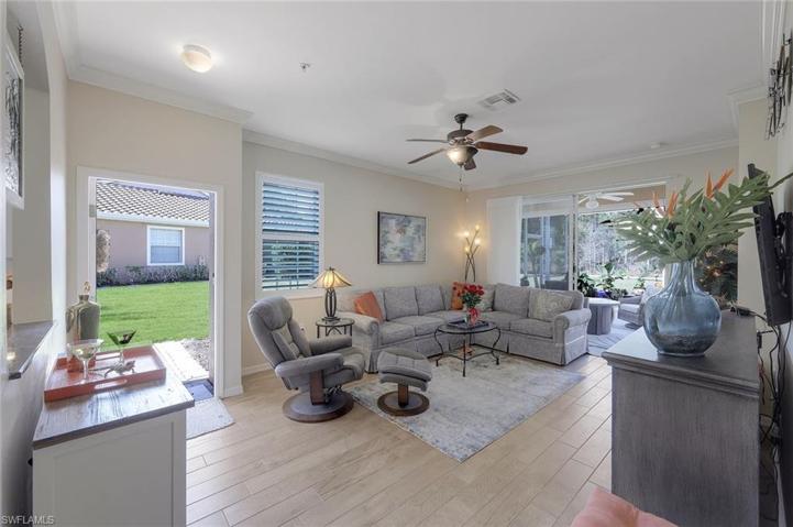 14110  Winchester  CT, Naples, FL 34114