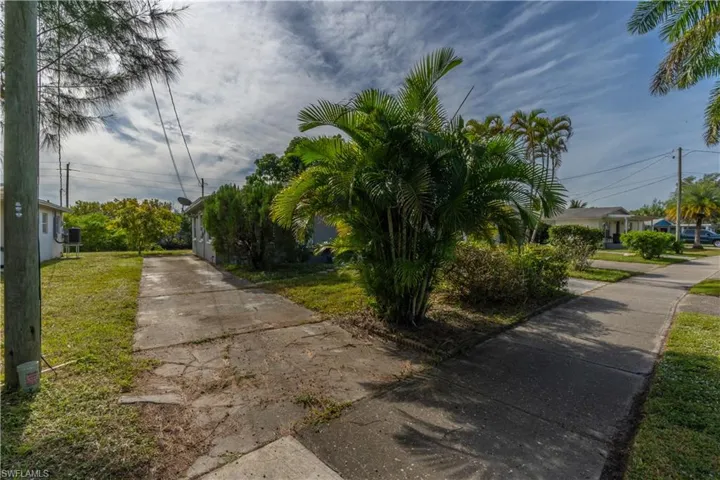 Side Driveway