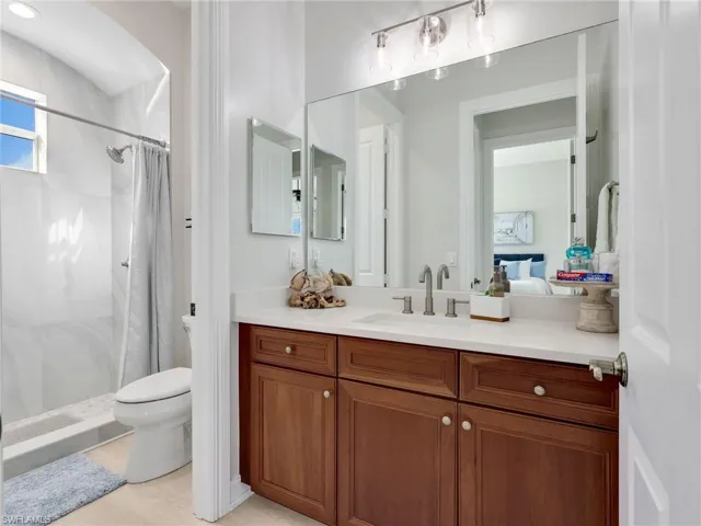 6096 Dogleg Dr, Naples, Florida 34113