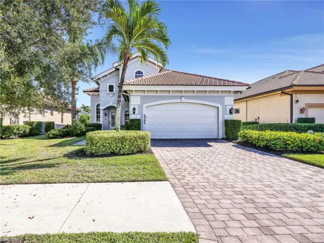6096 Dogleg Dr, Naples, Florida 34113