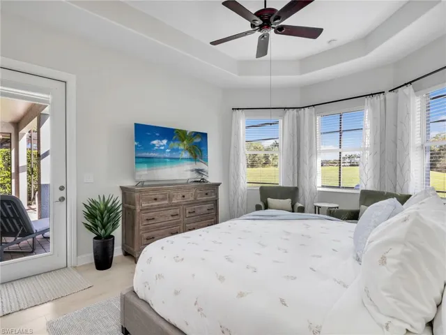 6096 Dogleg Dr, Naples, Florida 34113