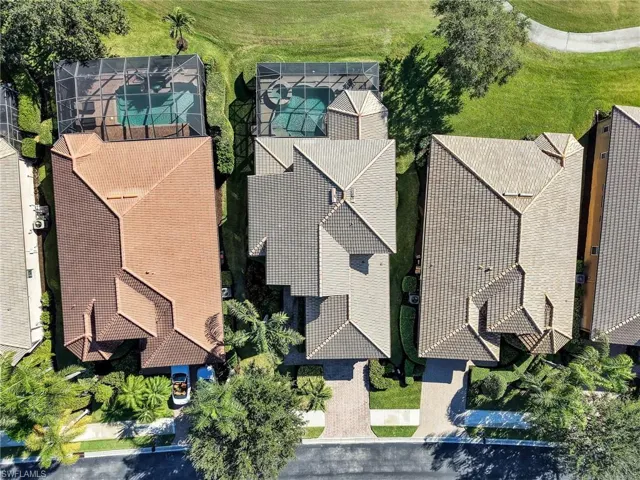 6096 Dogleg Dr, Naples, Florida 34113