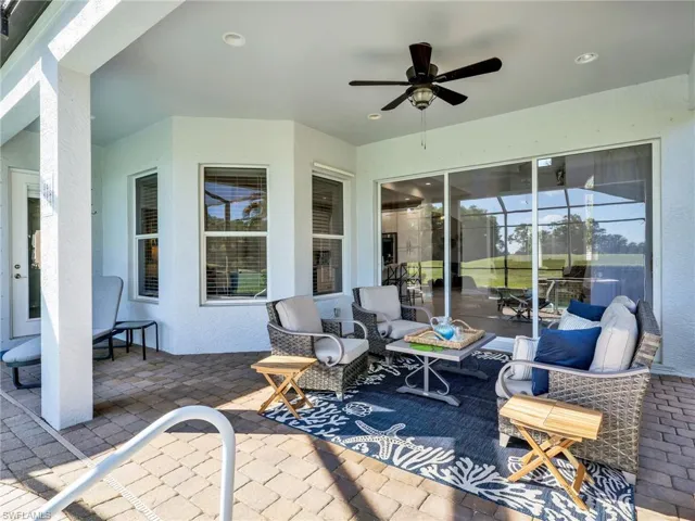 6096 Dogleg Dr, Naples, Florida 34113