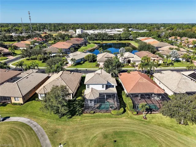 6096 Dogleg Dr, Naples, Florida 34113