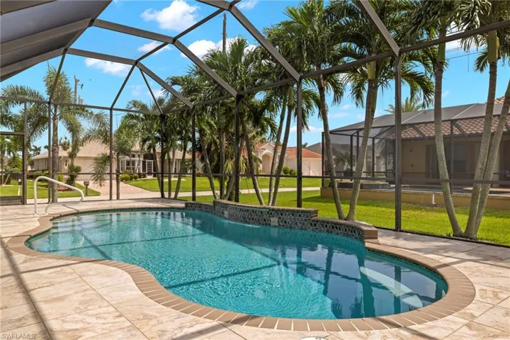 4901 Sw 27th Pl, Cape Coral, Florida 33914