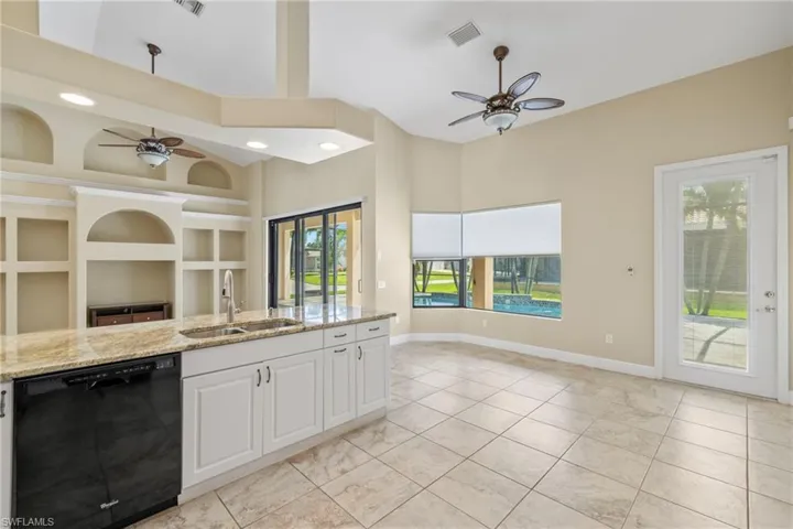 4901 Sw 27th Pl, Cape Coral, Florida 33914