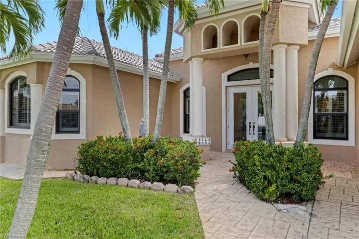 4901 Sw 27th Pl, Cape Coral, Florida 33914