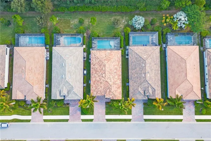 14551  Topsail  DR, Naples, FL 34114