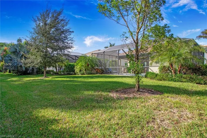 14551  Topsail  DR, Naples, FL 34114