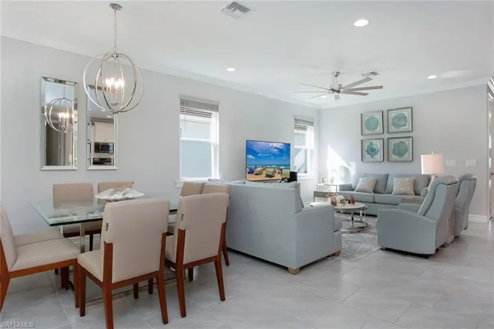 14551  Topsail  DR, Naples, FL 34114