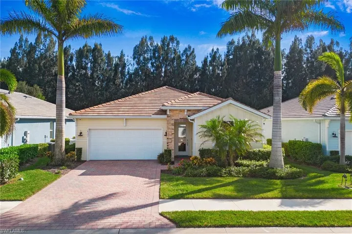 14551  Topsail  DR, Naples, FL 34114