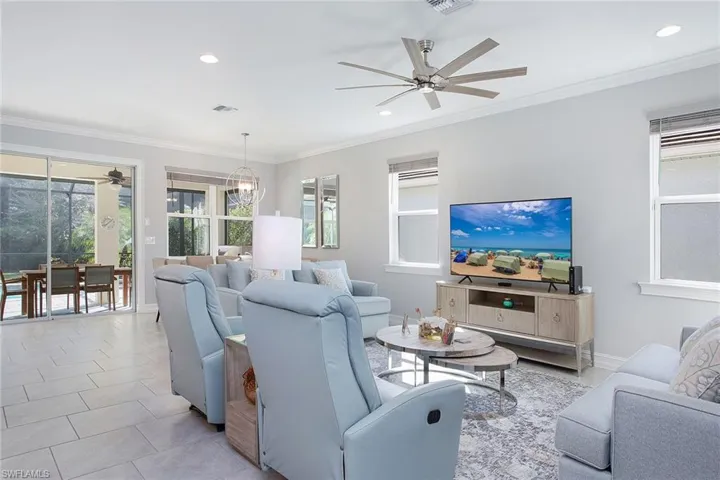 14551  Topsail  DR, Naples, FL 34114