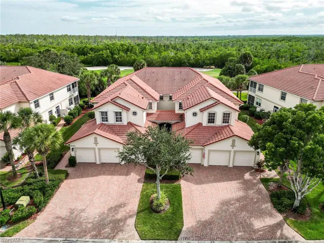 Unit is left, upper in this 4 unit building
