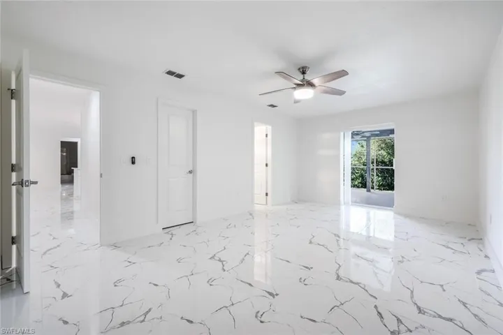 6031 Macbeth Ln, Fort Myers, Florida 33908