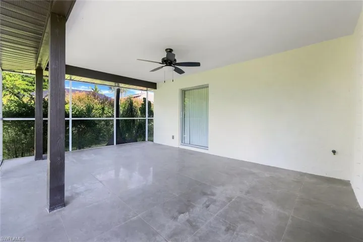 6031 Macbeth Ln, Fort Myers, Florida 33908