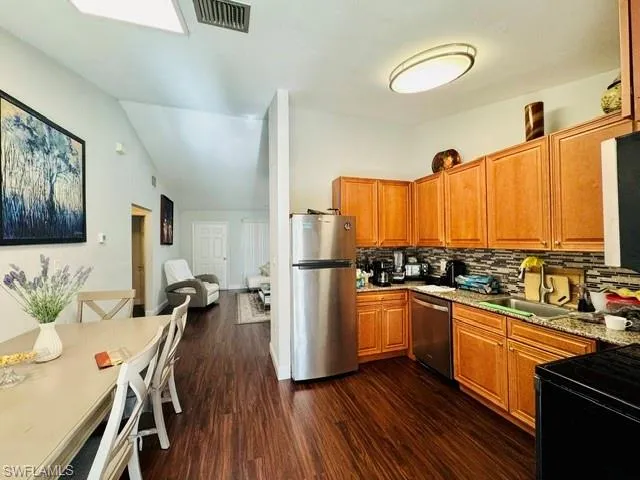 2142 55th Ter Sw B, Naples, Florida 34116