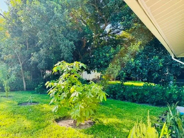 2142 55th Ter Sw B, Naples, Florida 34116
