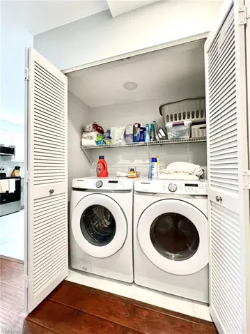 Clothes washing area with laundry area and washing machine and clothes dryer