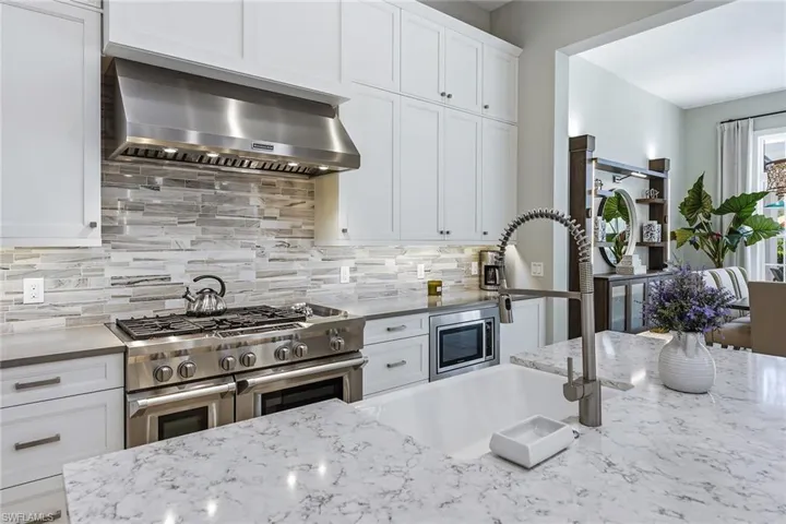 3244  Tavolara  LN, Naples, FL 34114