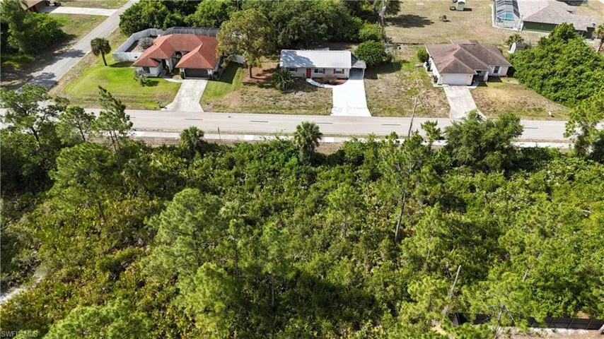 1205 E 6th St, Lehigh Acres, Florida 33972