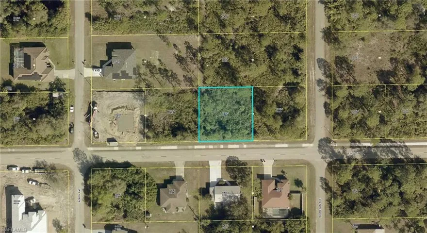 1205 E 6th St, Lehigh Acres, Florida 33972