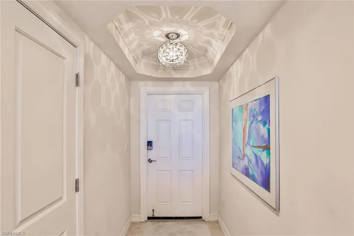 9375  Gulf Shore  DR, Naples, FL 34108