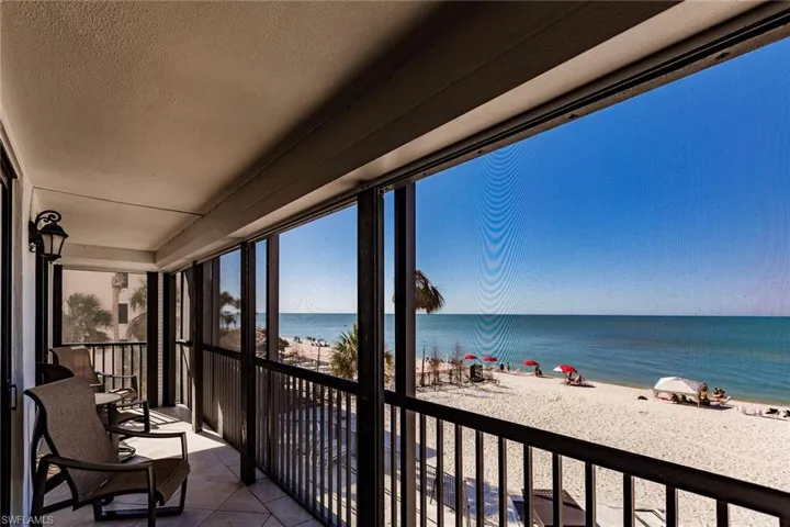9375  Gulf Shore  DR, Naples, FL 34108