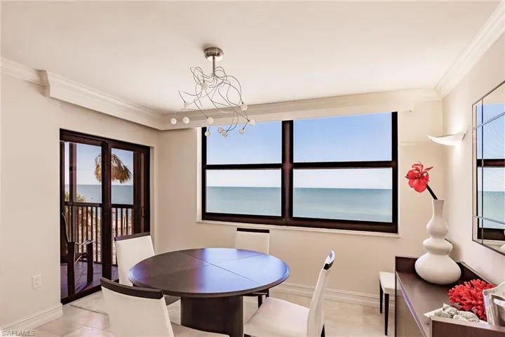 9375  Gulf Shore  DR, Naples, FL 34108