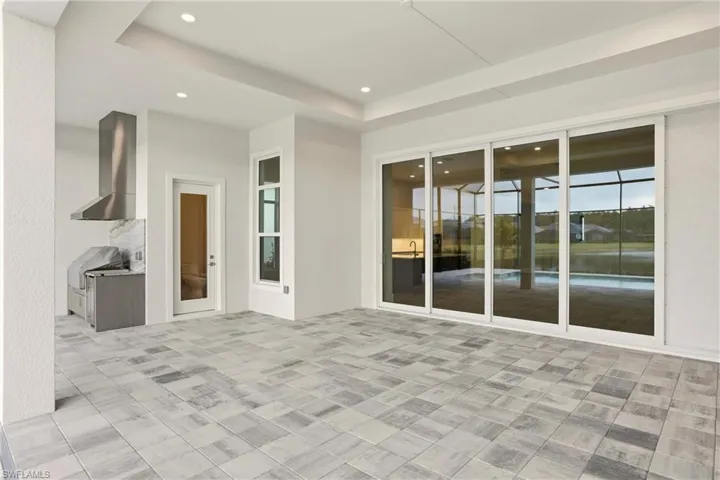 9707 Moonflower Ln, Other, Florida 34114