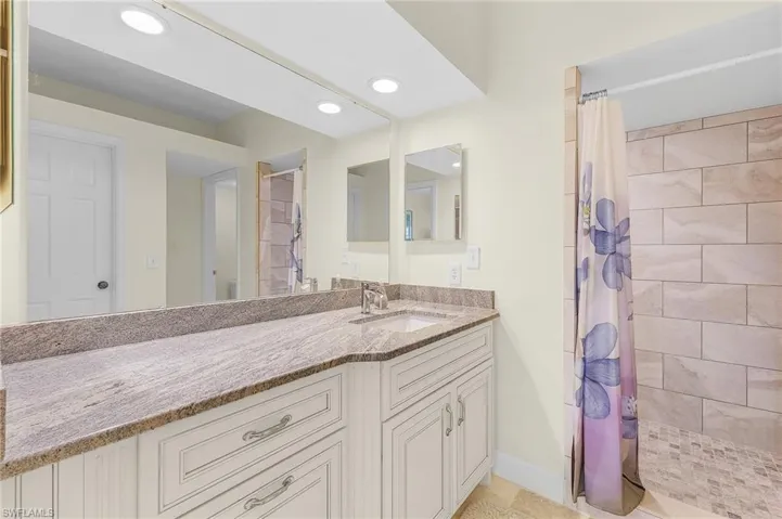 Ensuite Bathroom