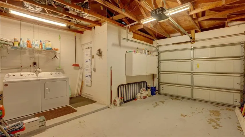 5249 Sunnybrook Ct, Cape Coral, Florida 33904