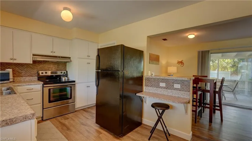 5249 Sunnybrook Ct, Cape Coral, Florida 33904