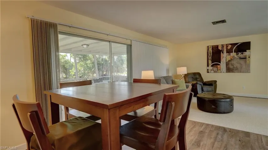 5249 Sunnybrook Ct, Cape Coral, Florida 33904