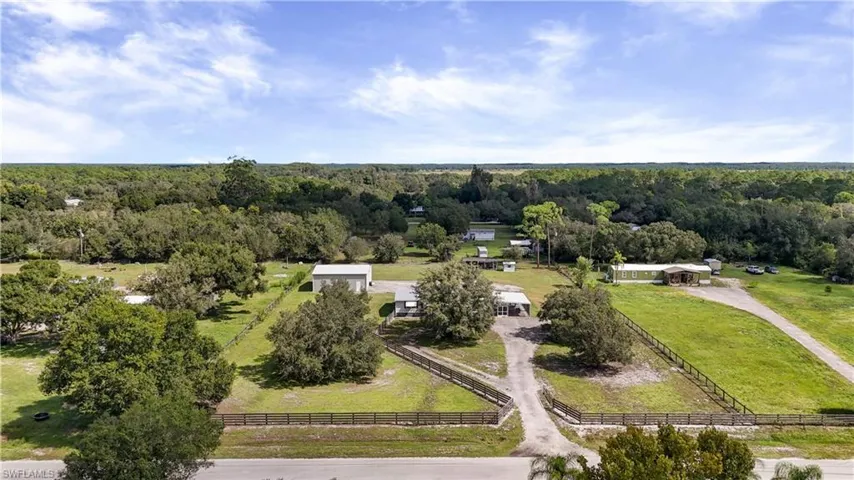 4480 Fort Simmons Ave, Labelle, Florida 33935
