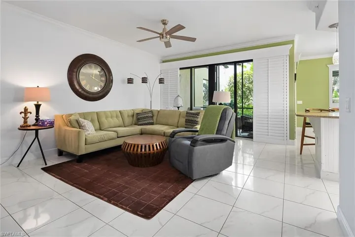 965  Sandpiper  ST, Naples, FL 34102
